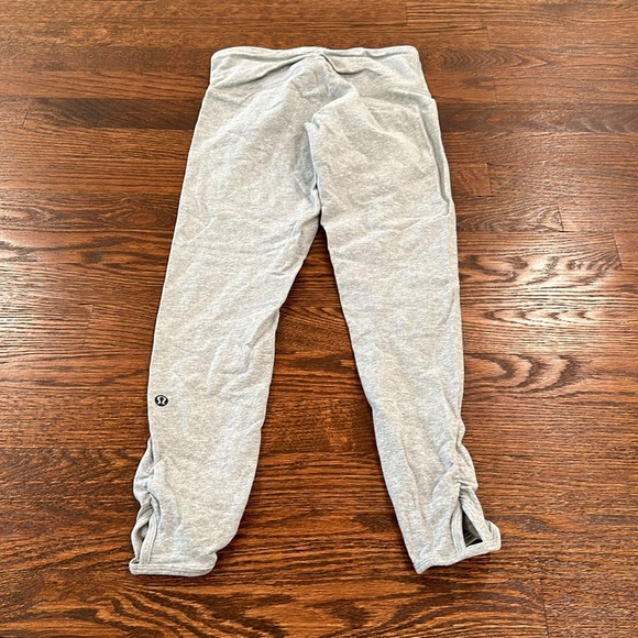 Lululemon gray work out capris - Picture 3 of 5